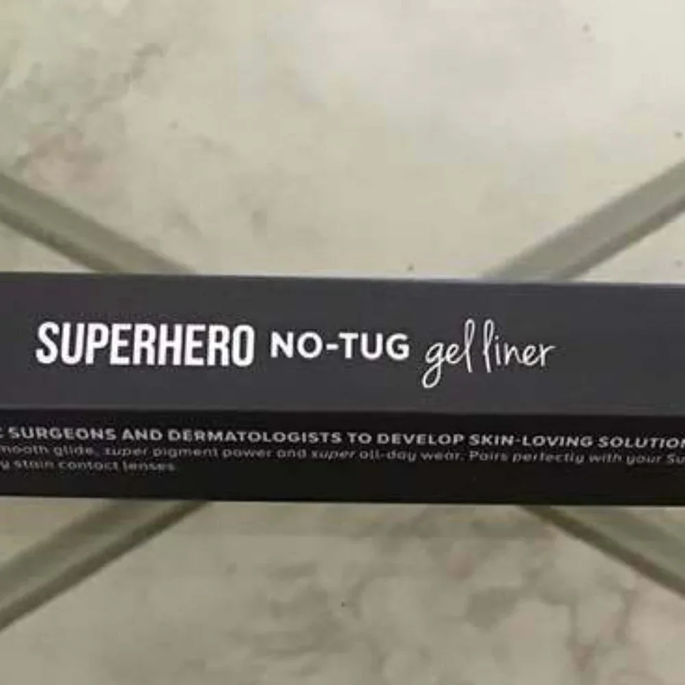 It Cosmetics Superhero No Tug Gel Eye Liner in SUPER BLACK - Brand New -…